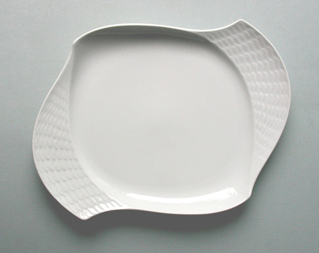 PRODUKTDESIGN_KOMPLETT_Tafelservice_Wellenspiel_Platte_21cm