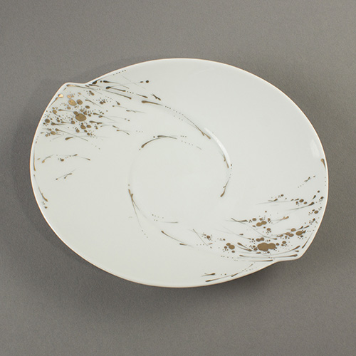ZuW_STERNENSTAUB_GOLD_KOMPLETT_Untertasse_1_18x15cm